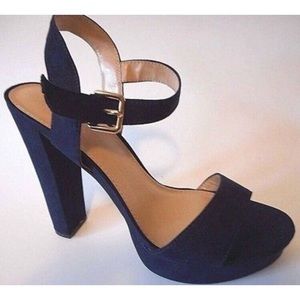 LAUREN CONRAD NAVY BLUE STRAP PUMPS